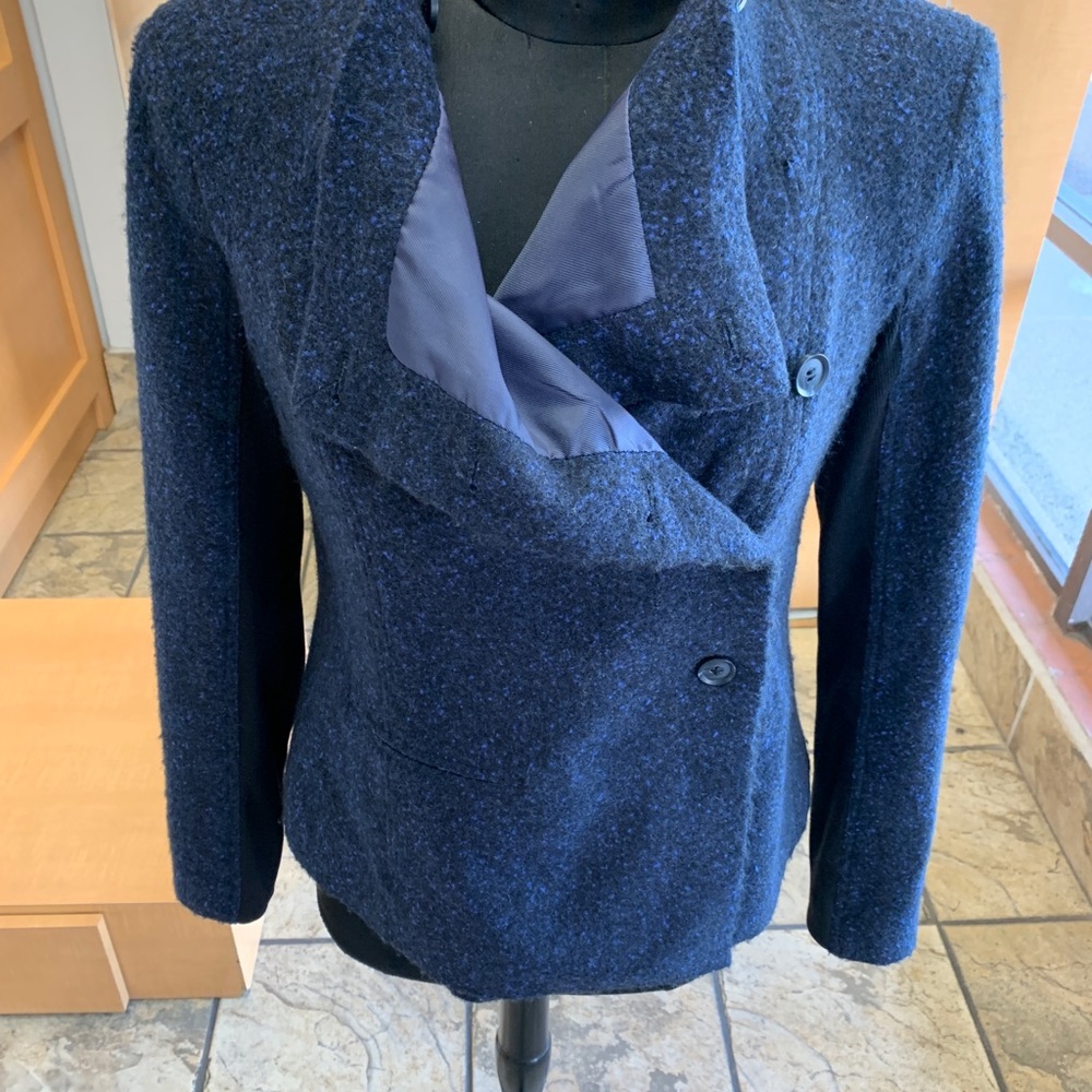 Women’s jacket - Picture 3 of 7